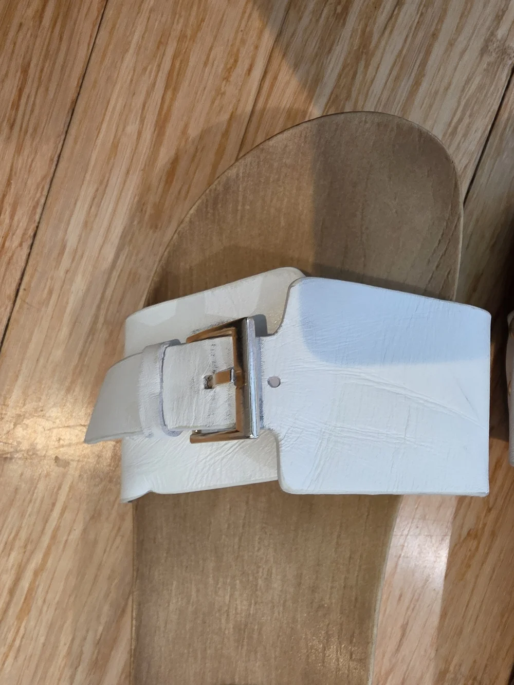 Zara White Leather Buckle Slide Sandals - Picture 4 of 6
